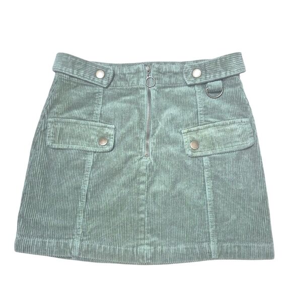 Forever 21 Green Corduroy A-Line Mini Skirt Fall Size Medium - Picture 1 of 4